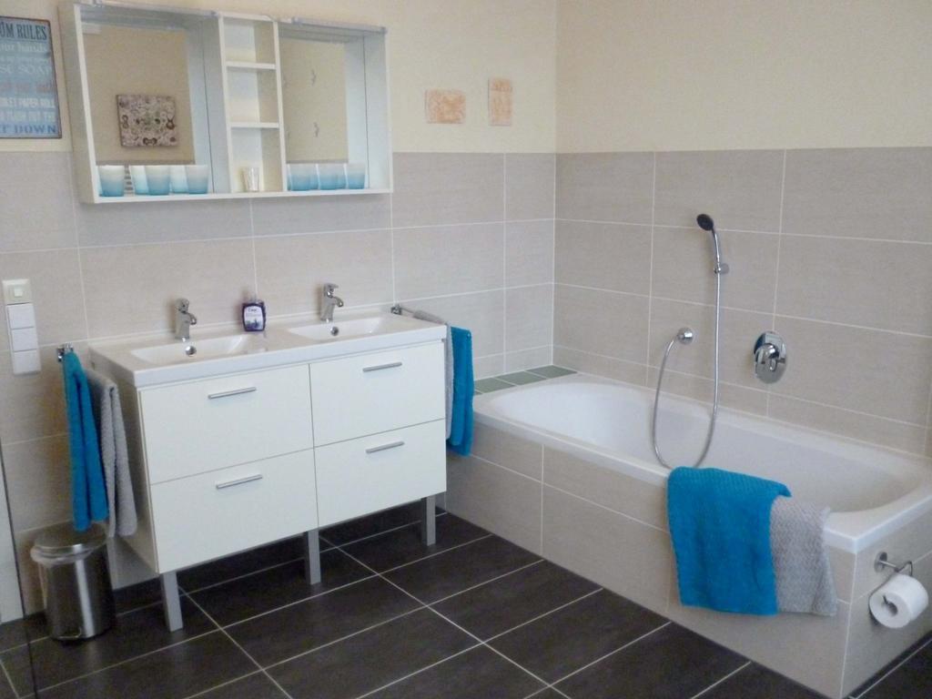 Ferienwohnung Rheingold Andernach Room photo